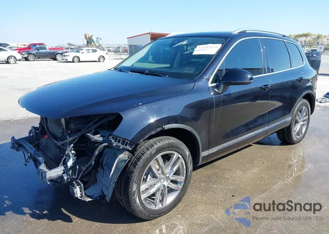 2016 Volkswagen Touareg Vr6 Lux from USA, damaged, VIN WVGEF9BP4GD003064